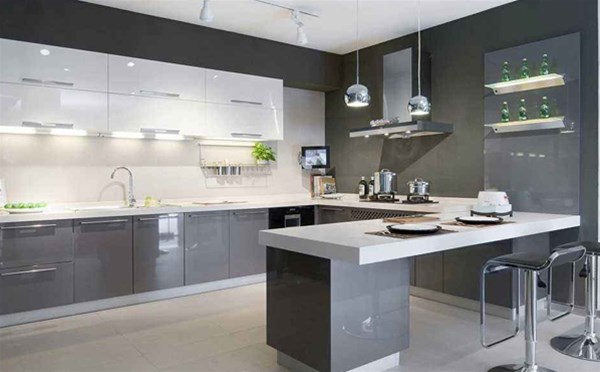 不銹鋼櫥柜防火性、耐高溫，清潔非常方便