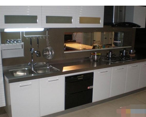 純白不銹鋼櫥柜